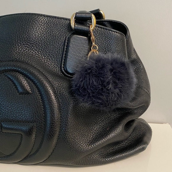 💕 3 for $75 💕 Charcoal Rabbit Fur Bag Charm - Picture 1 of 4